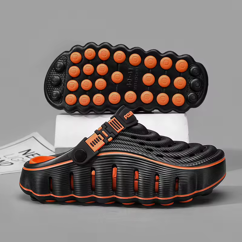 Amber Black pair, side view